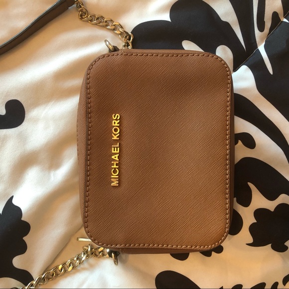 Michael Kors Handbags - Michael Kors Brown Leather Crossbody Purse